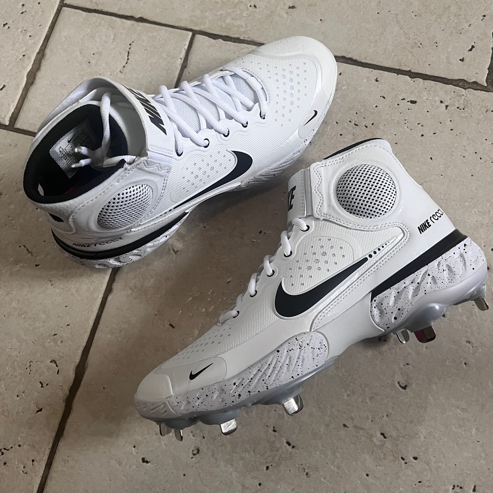 Nike Baseball Alpha Huarache 3 White Black MLb Size 8.5